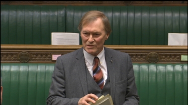 Sir David praises Southend Borough Councils Tree Planting Scheme